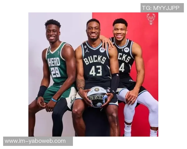 帕森斯谈字母遭雄鹿球迷嘘声呼吁理性对待球员情绪